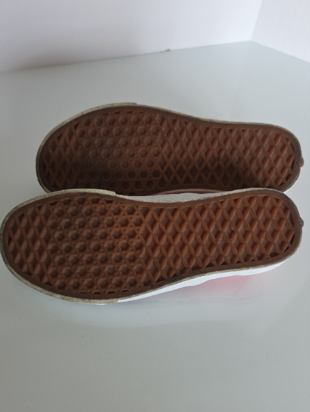 VANS OFF THE WALL(5) Pink and White Checker Slip-On Sneakers - Picture 6 of 9